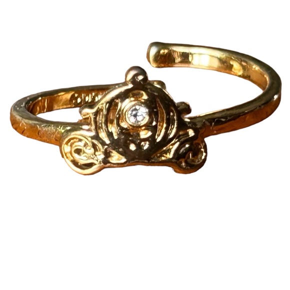 Disney Carriage Gold Tone Adjustable Ring Cinderella Princess - Picture 1 of 8